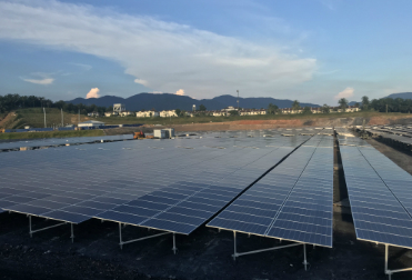 Kami pelanggan selesai 60MW projek solar di malaysia